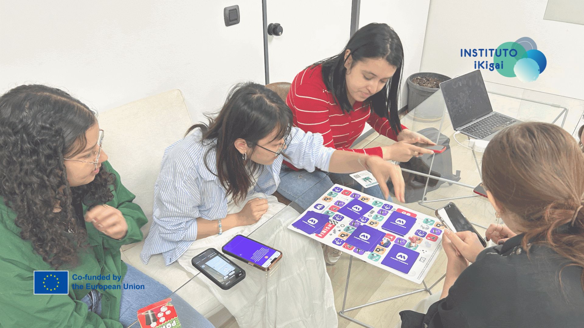 Taller de Media Masters: Aprendiendo a pensar críticamente sobre los medios de comunicación