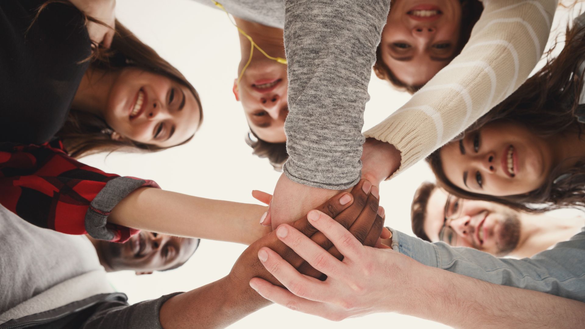 ¡Jóvenes que rompen moldes! Conoce todo sobre Youth Living Labs